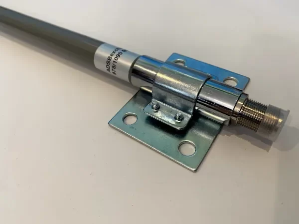 Antena ADS-B 1090 MHz 5.5dBi - Apta para exterior - Miniatura 2
